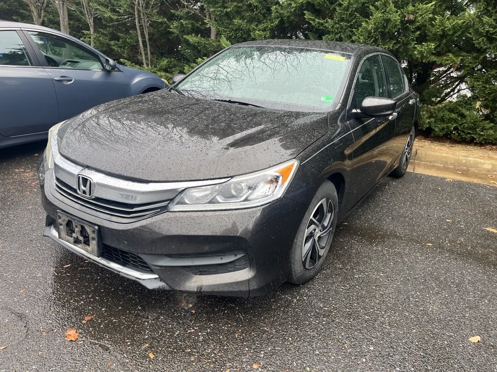 2017 Honda Accord LX photo 2