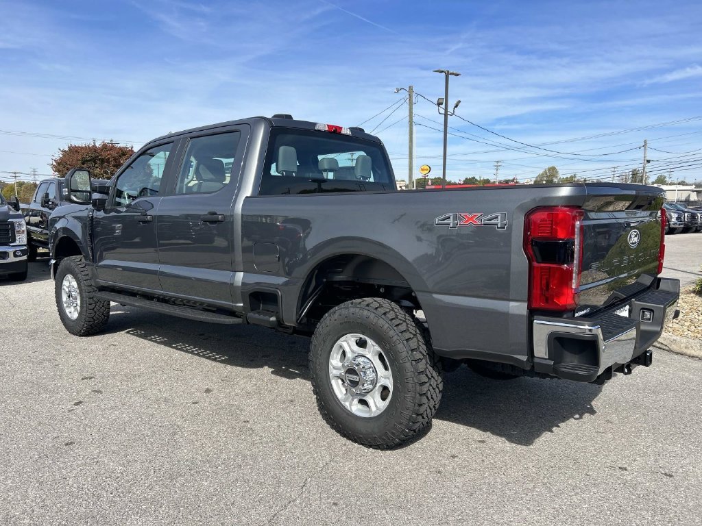 New 2027 Carbonized Gray Metallic Ford F-250® XL image 6