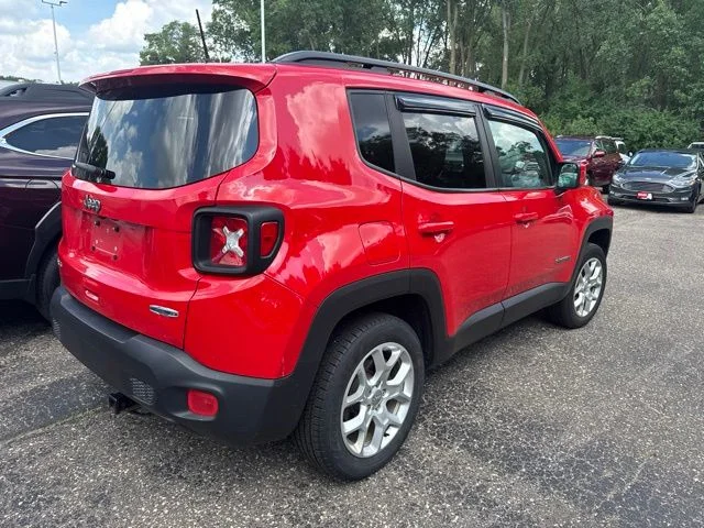 Used 2018 Jeep Renegade Latitude with VIN ZACCJBBB2JPH56168 for sale in White Bear Lake, Minnesota