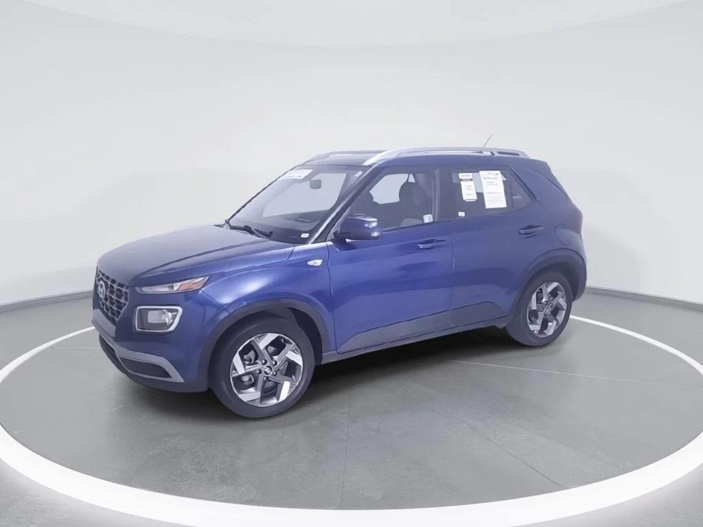 Used 2025 Blue Hyundai SEL image 3