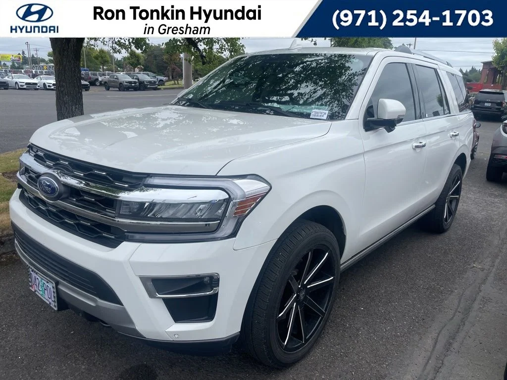 Used 2024 Star White Metallic Tri-Coat Ford Limited image 1