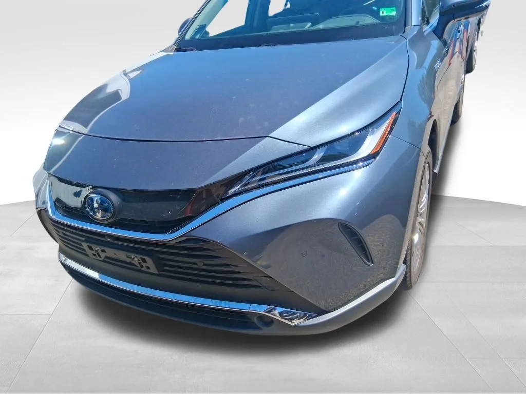Used 2021 Gray Toyota Limited image 16