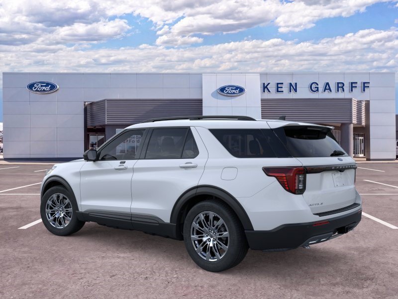 New 2026 Space White Metallic Ford Active image 4