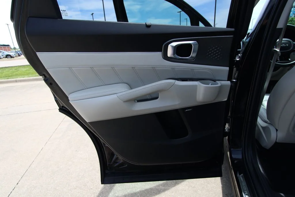 Used 2023 Black Kia SX Prestige image 41