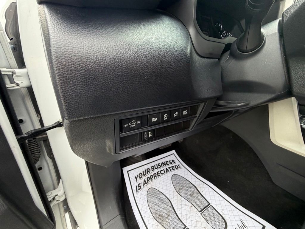 Used 2023 Ice Toyota SR5 image 19