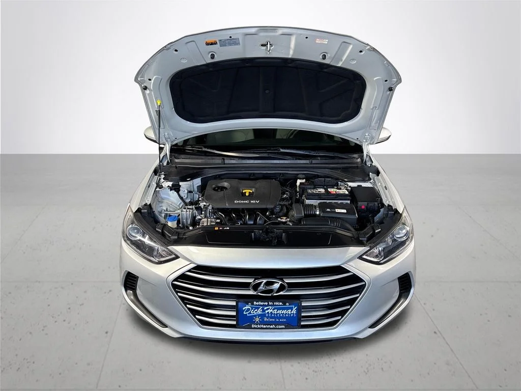 Used 2017 Silver Hyundai SE image 21