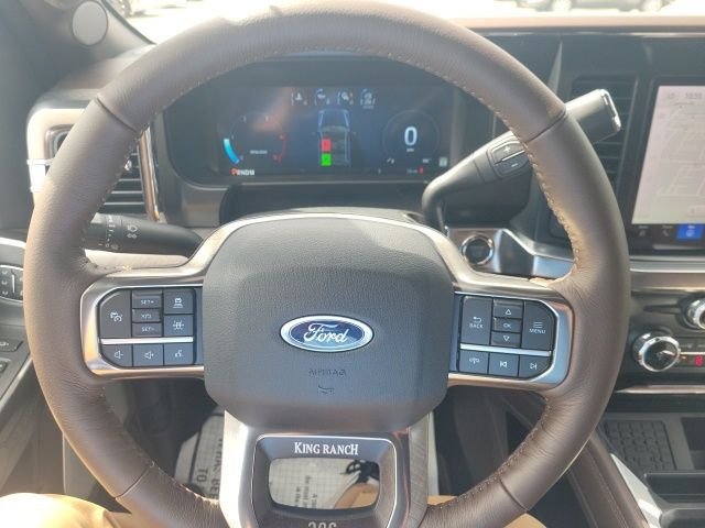 New 2026 Star White Metallic Tri-Coat Ford F-250® King Ranch® image 64