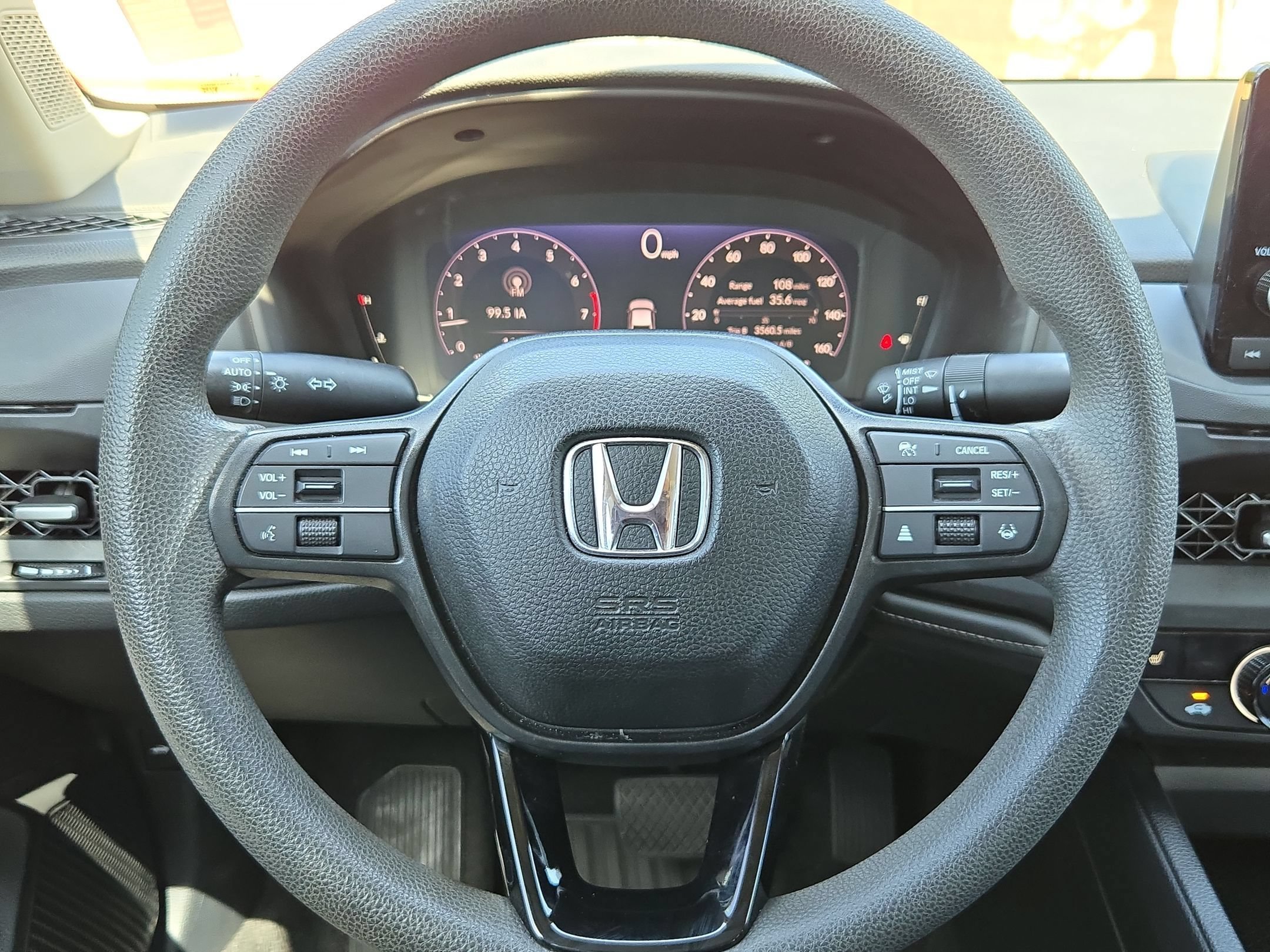 Used 2024 Platinum White Pearl Honda EX image 19
