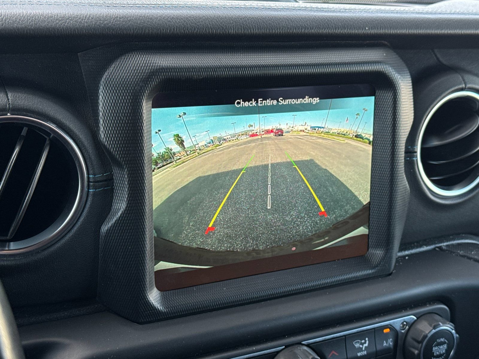 2021 Jeep Wrangler Unlimited Rubicon 4XE - Photo 18