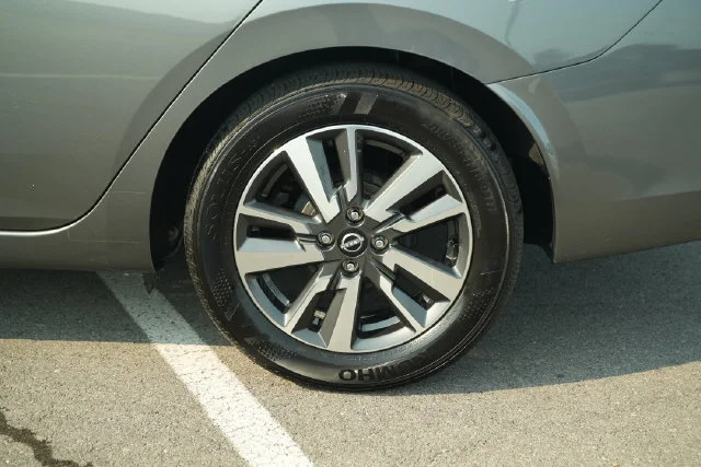 Used 2025 Gray Nissan 1.6 SV image 39