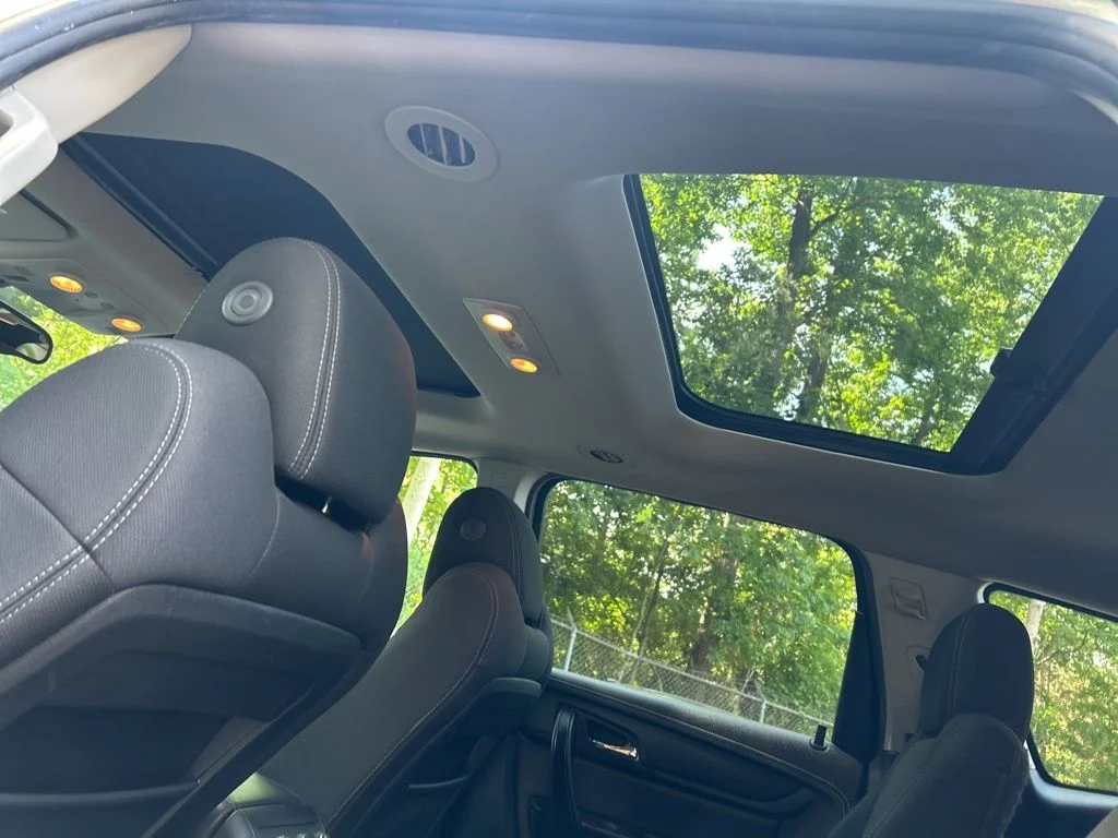 Used 2015 Gold Chevrolet LT image 30
