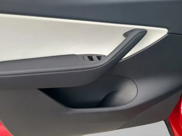 Used 2022 Red Tesla Performance image 20