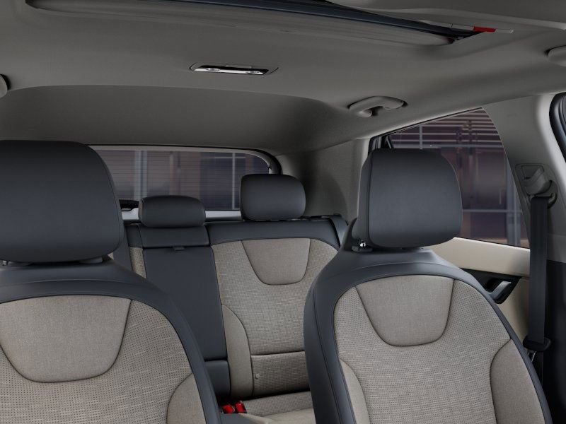 New 2026 Snow White Pearl Kia WAVE image 27