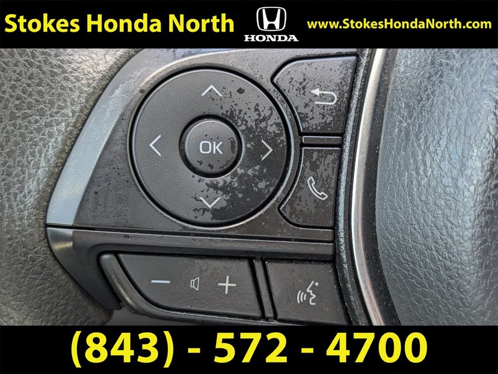 Used 2020 Silver Toyota LE image 27