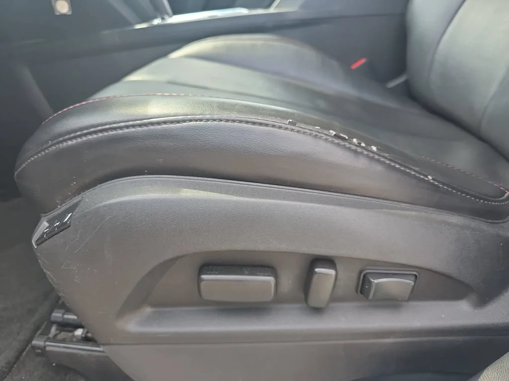 Certified Used 2013 Summit White Chevrolet LTZ image 32