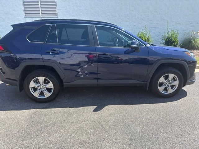Used 2024  Toyota XLE image 8