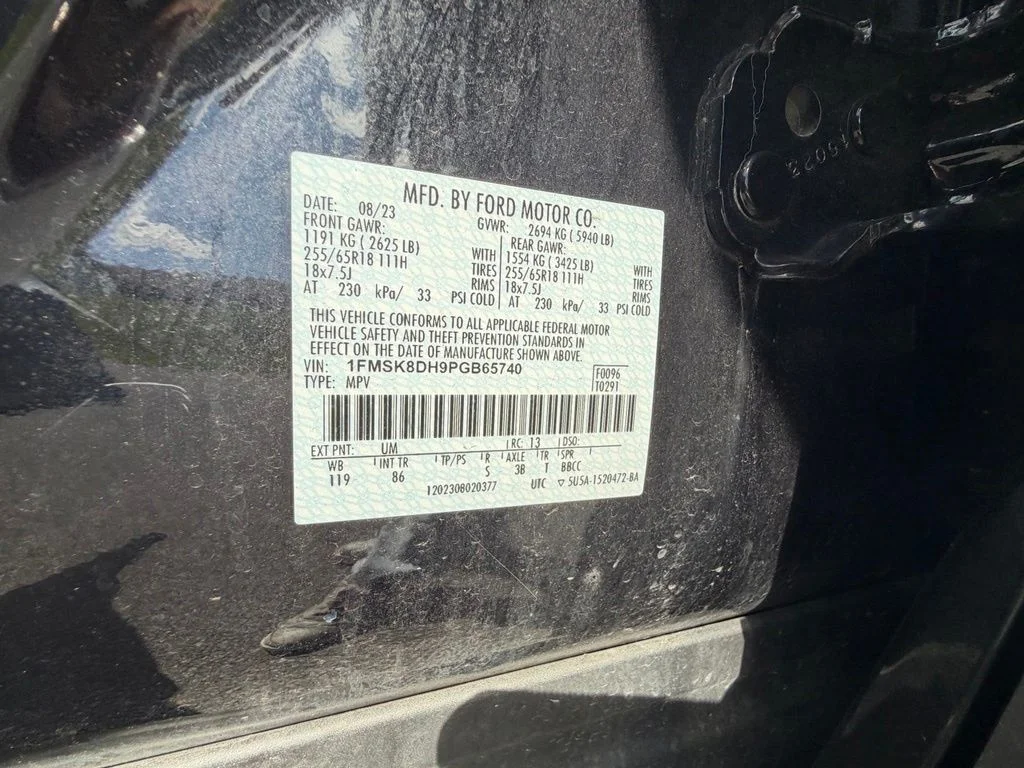 Used 2023 Black Ford XLT image 49