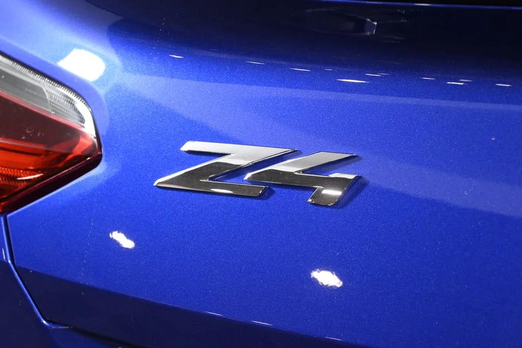 New 2026 Blue BMW sDrive30i image 43