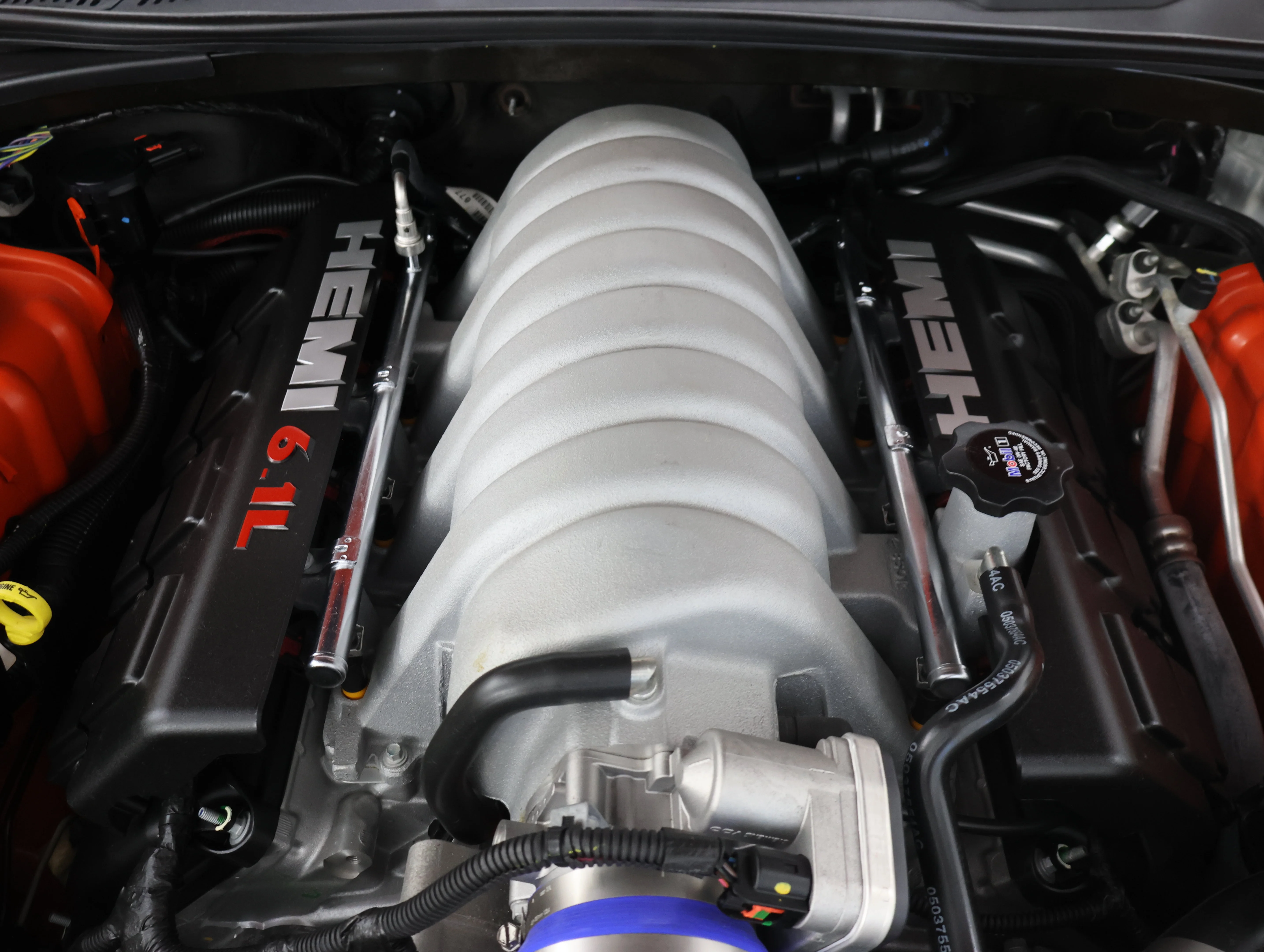 Used 2009 Hemi Orange Pearl Dodge SRT8 image 20