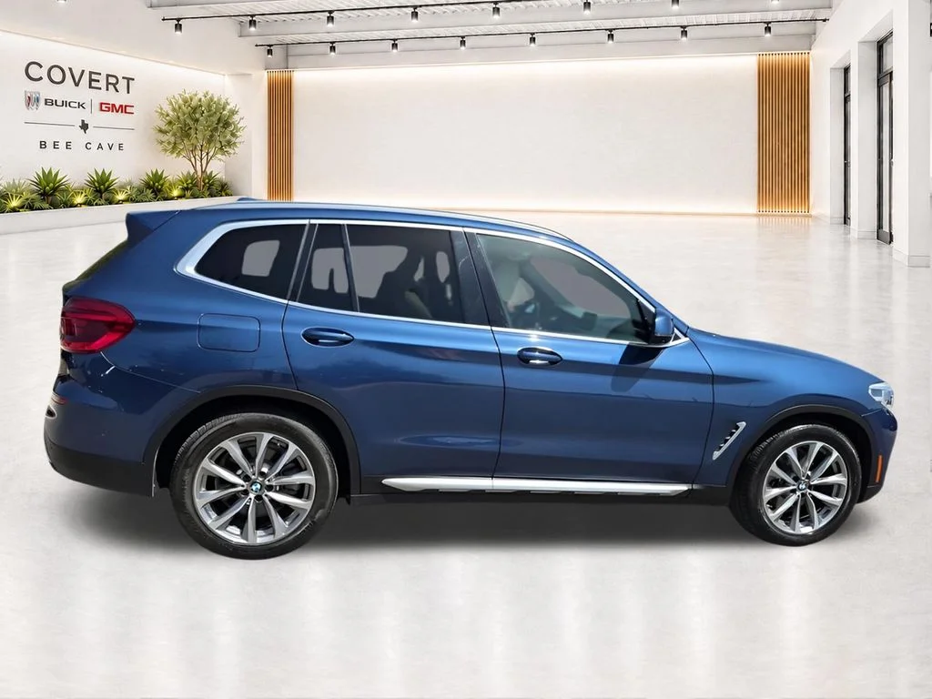 Used 2019 Blue BMW xDrive30i image 18