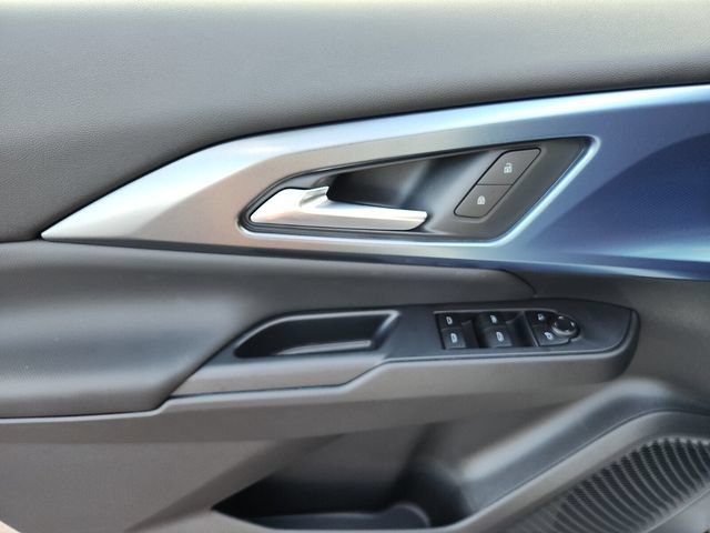 2026 Chevrolet Equinox EV 2LT - Photo 11