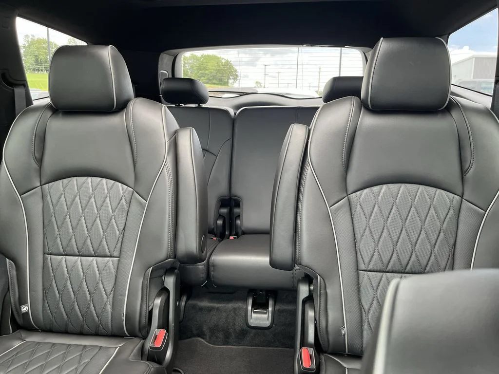 Certified Used 2023 Black Buick Avenir image 22