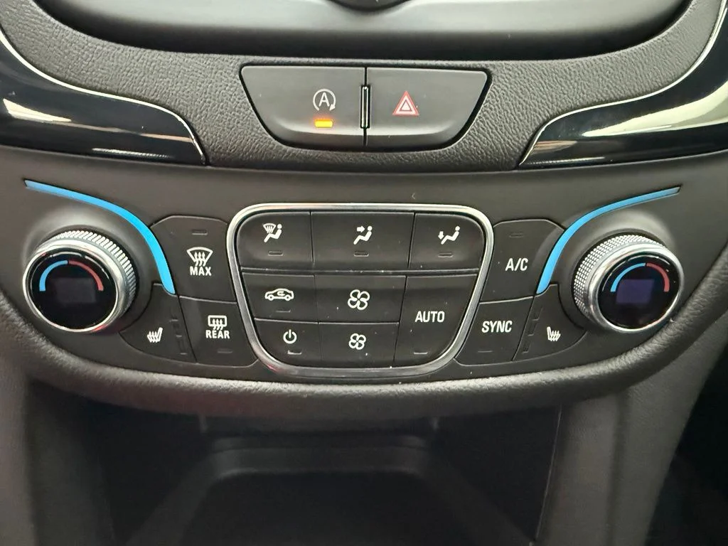 Used 2022 Black Chevrolet RS image 7
