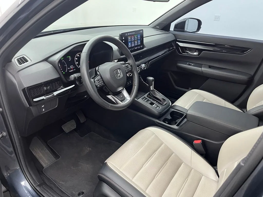 Used 2024 Gray Honda Sport Touring image 19