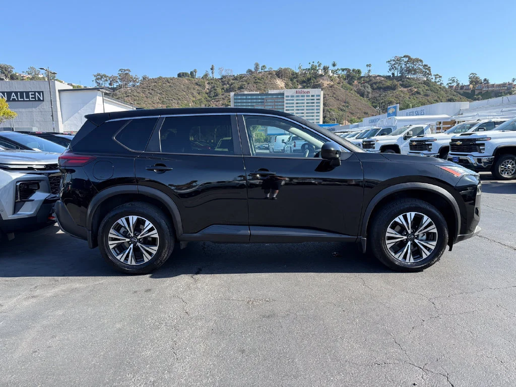 Used 2023 Black Nissan SV image 6