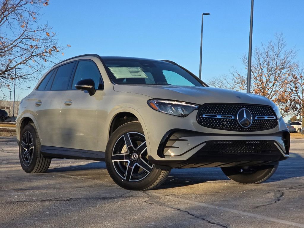 New 2026 MANUFAKTUR Alpine Grey Mercedes-Benz GLC 300 image 38