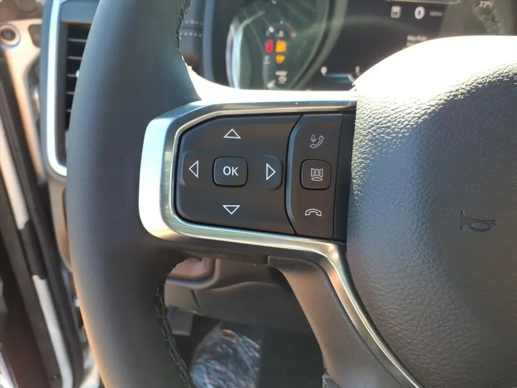 2026 RAM 2500 Laramie - Photo 28
