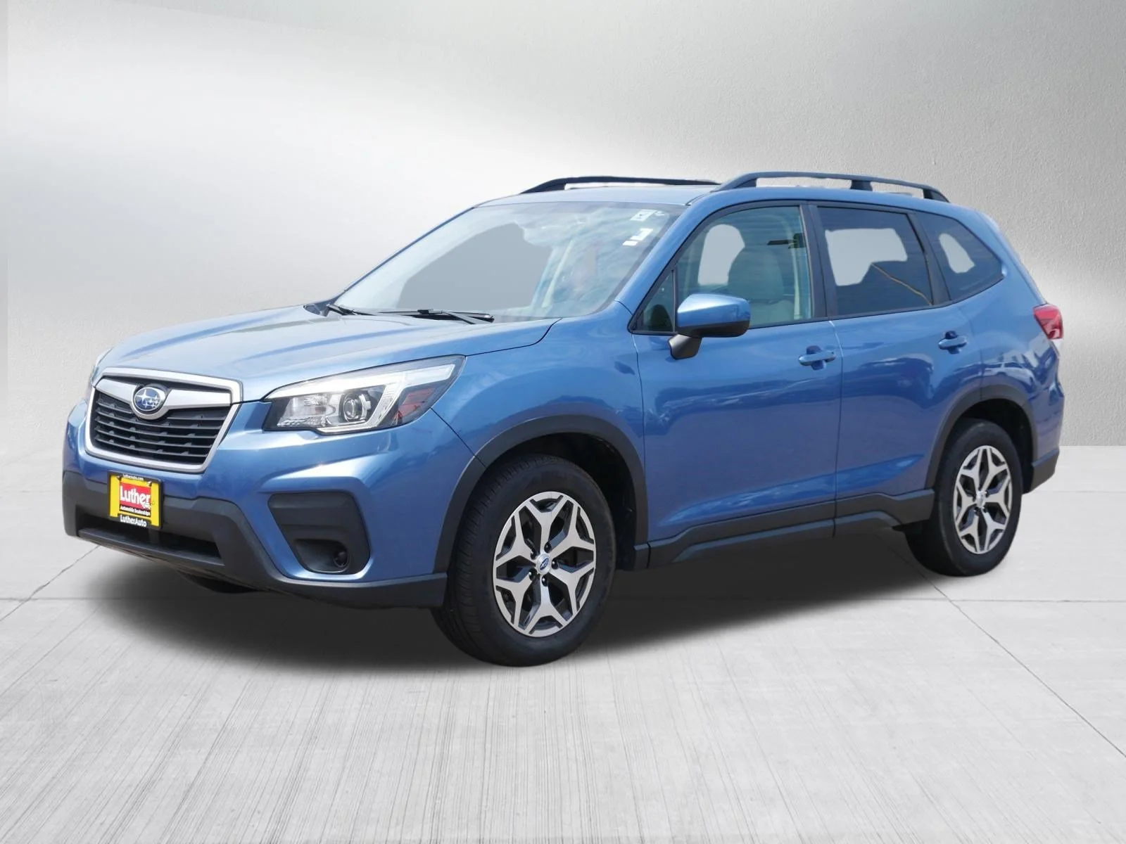 Used 2020 Horizon Blue Pearl Subaru Premium image 3