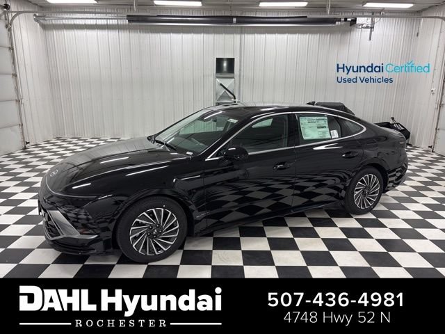2026 Hyundai Sonata SEL's photo