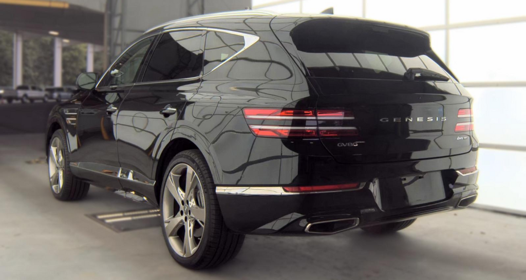 Used 2024 Black Genesis 3.5T image 6