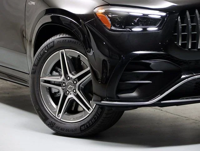 2025 Mercedes-Benz GLE AMG GLE 53 - Photo 33