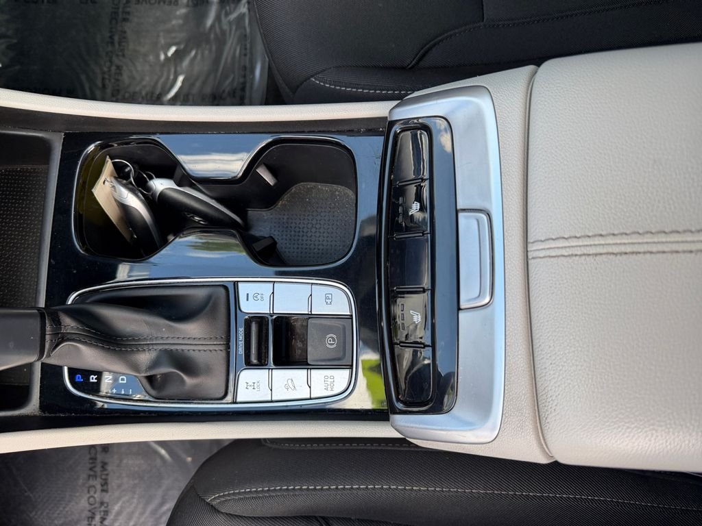 Used 2022 Gray Hyundai SEL image 23