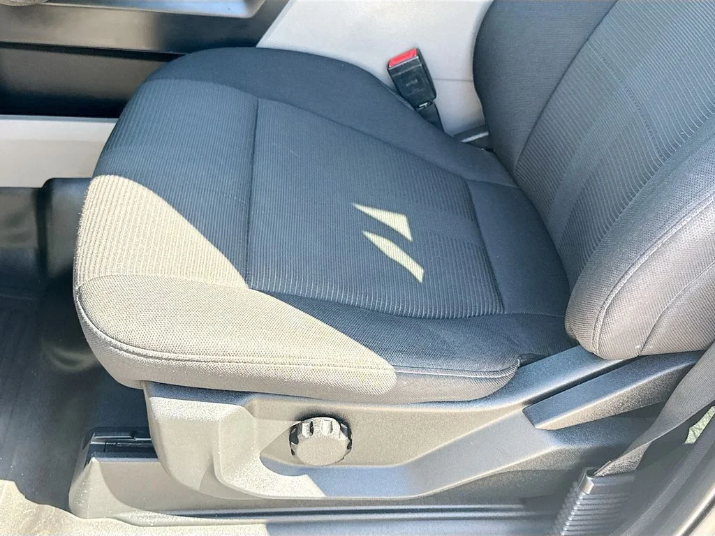 Used 2020 Silver Ford XL image 21