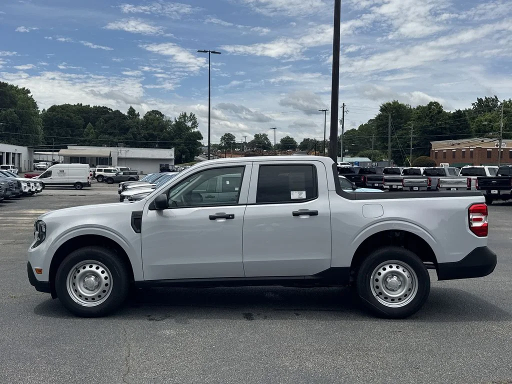 New 2026 White Ford XL image 4