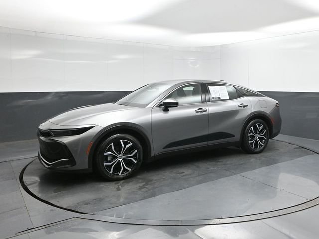 Used 2025  Toyota XLE image 29
