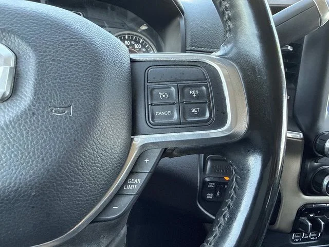 Used 2022 Black Ram Laramie image 26