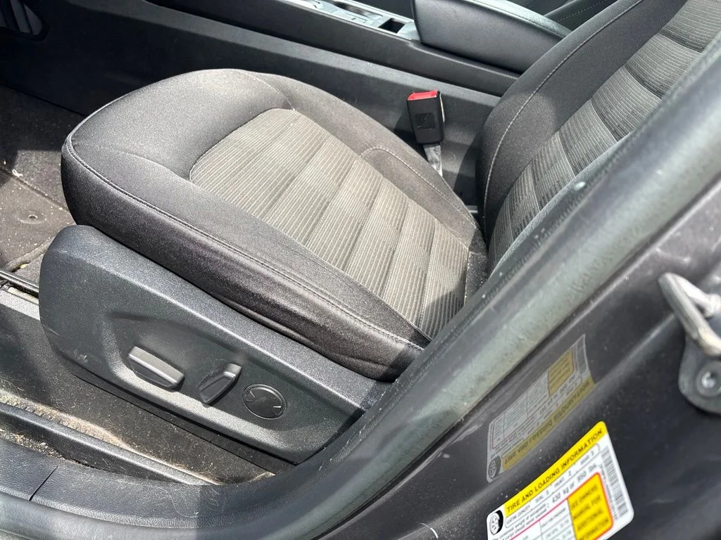 Used 2021 Gray Ford SEL image 11