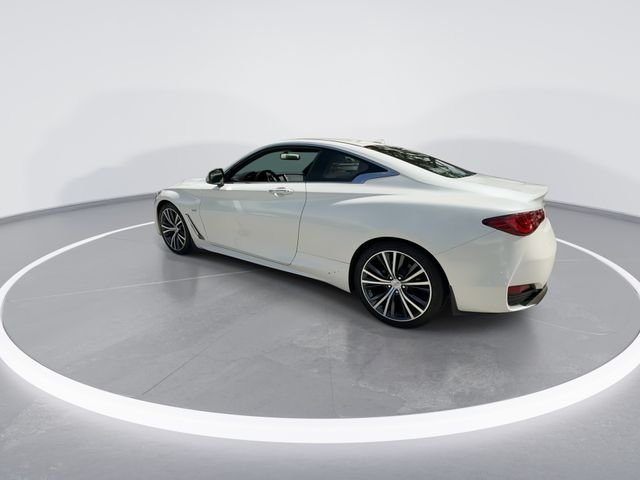 Used 2018 White INFINITI 3.0t LUXE image 5