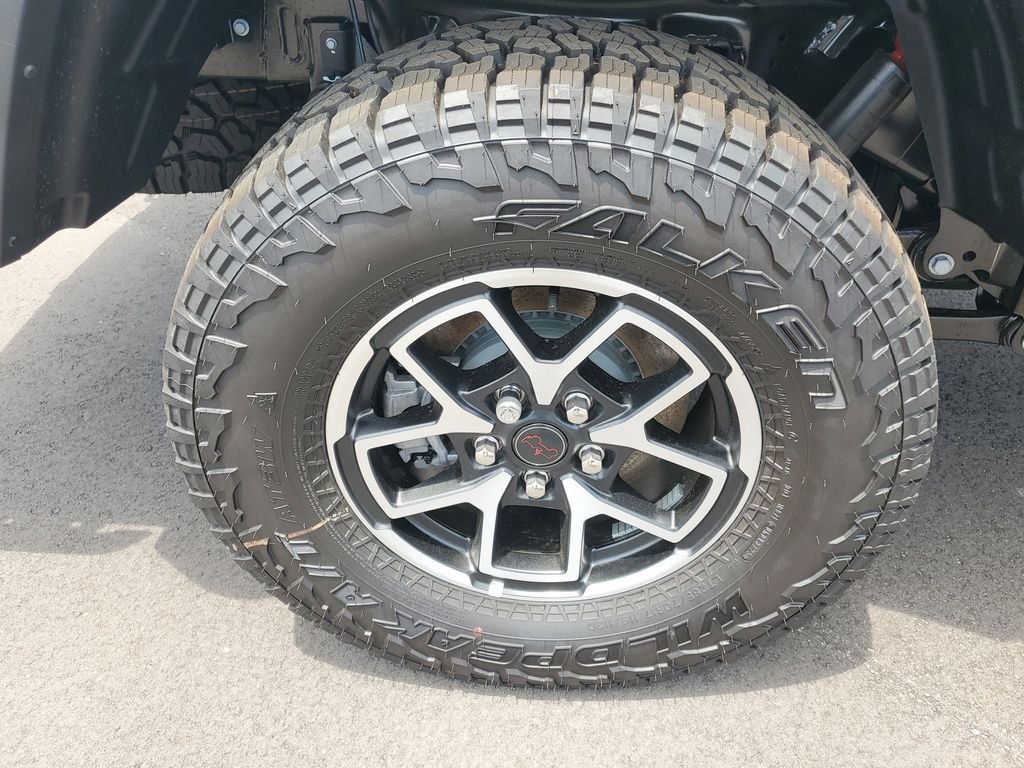 New 2026 Anvil Clear-Coat Exterior Paint Jeep Rubicon image 4