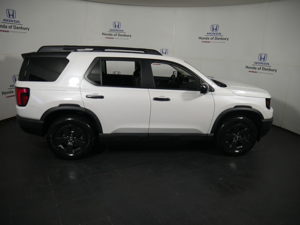 New 2026 Platinum White Pearl Honda RTL Towing image 3