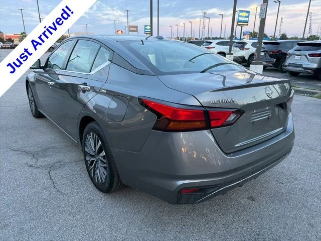 Used 2023 Gray Nissan 2.5 SV image 5