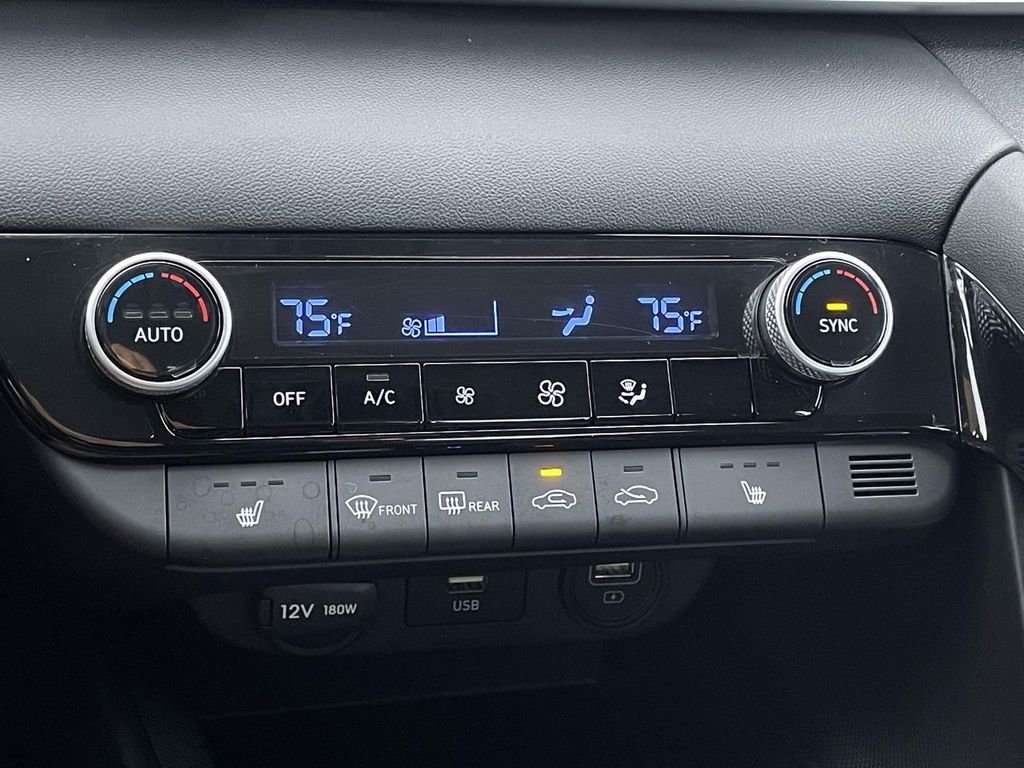 2023 Hyundai Elantra Blue - Photo 19