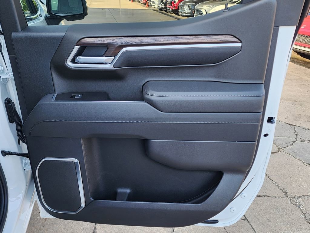 2026 GMC Sierra 1500 SLT - Photo 40
