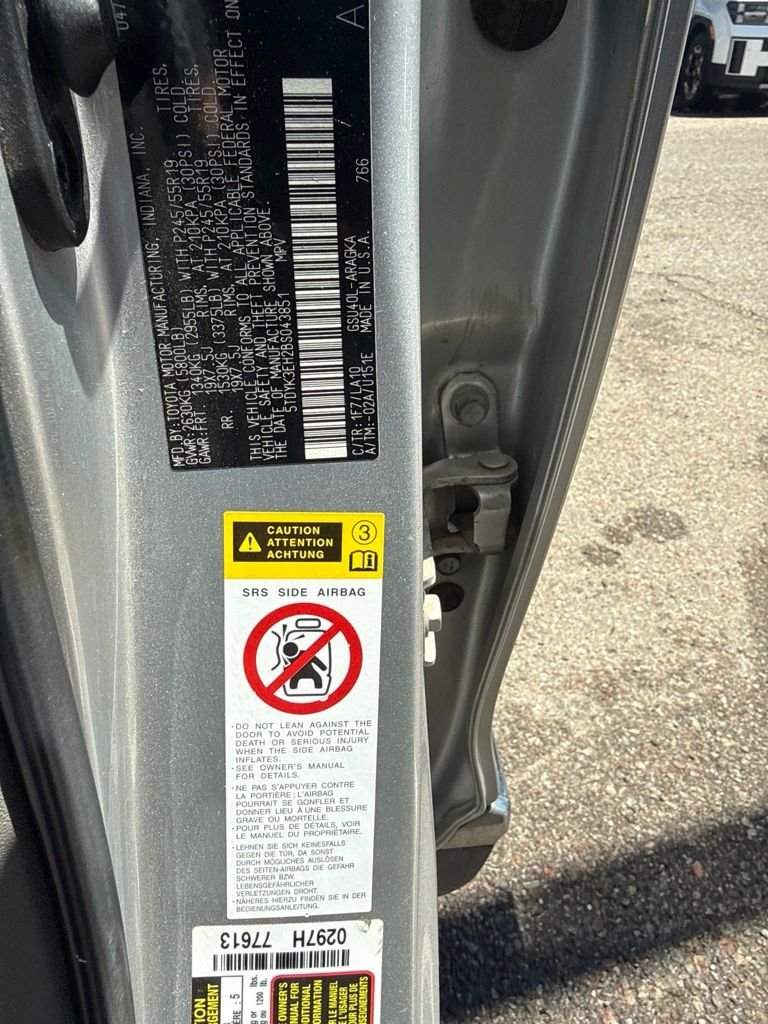 Used 2011 Silver Toyota Limited image 24