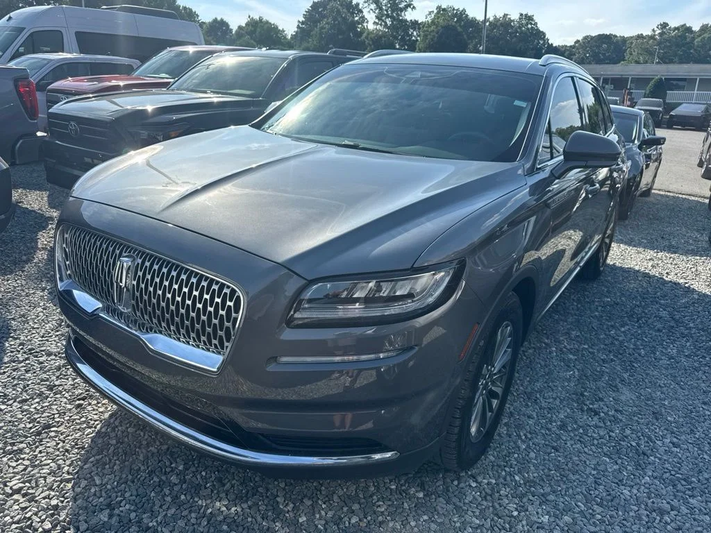 Used 2022 Gray Lincoln Standard image 1