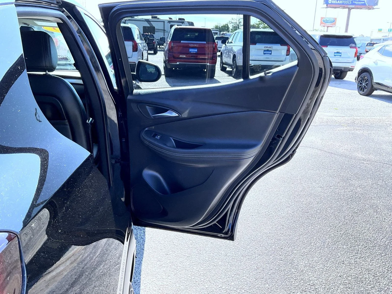 Used 2023 Black Buick Select image 17